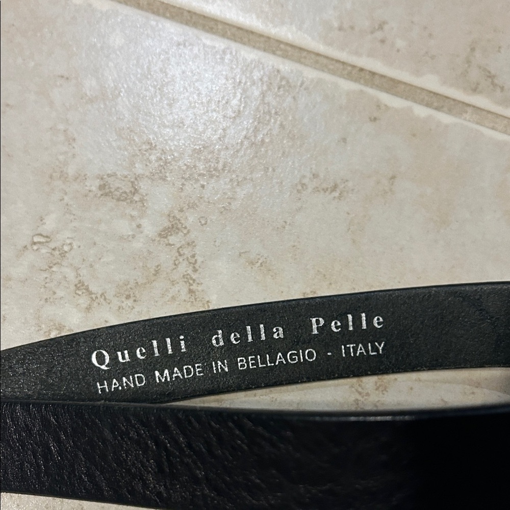 Black Leather Men's Belt - Picture 2 of 5